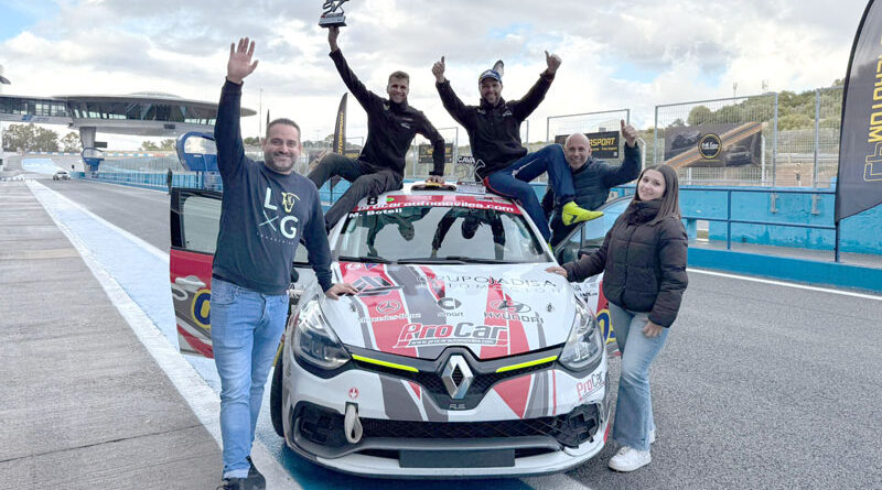 Manuel Botella se alzó con el Campeonato Andaluz CAVA de Turismos