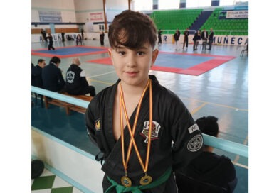 Dos medallas para Hugo Ruiz en la III Liga Andaluza de Kenpo
